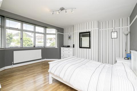 83 Worcester Crescent, Woodford Green, IG8 0LT