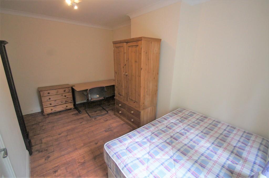 Fletchamstead Highway, Cannon Park, Coventry, CV4 7AR 5 bed detached