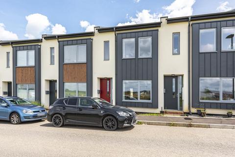 13 Chadwick Place, Ambrosden, Bicester, OX25 2BG