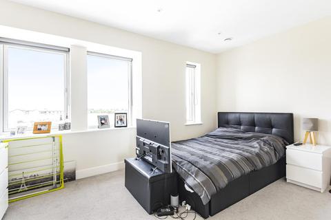 13 Chadwick Place, Ambrosden, Bicester, OX25 2BG