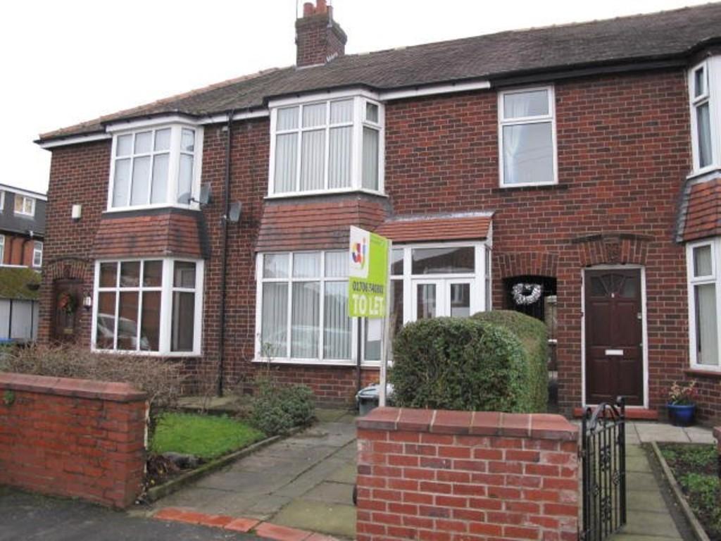 Wykeham Grove, Passmonds, ROCHDALE 2 bed semidetached house £895 pcm