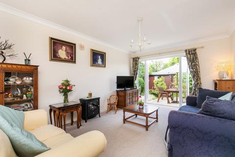 3 Beech Close, Winchester, SO22 4JY