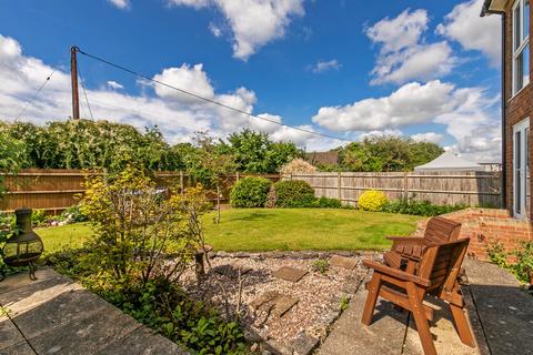 3 Beech Close, Winchester, SO22 4JY