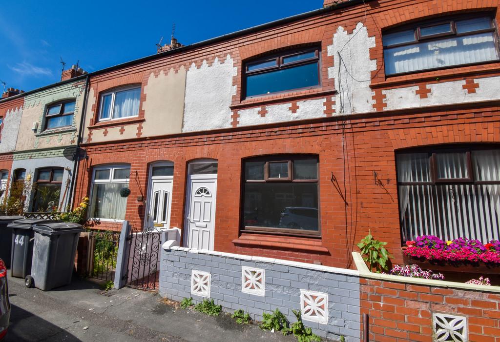 Newcastle Avenue, Blackpool, FY3 2 bed terraced house £90,000