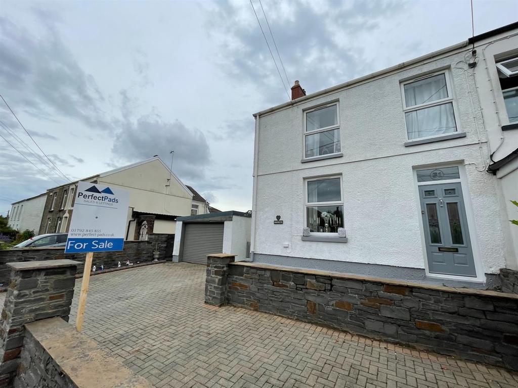 Rhydypandy Road, Rhydypandy. 3 bed semidetached house £325,000