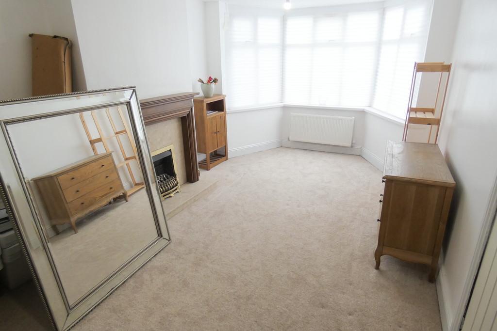 Elmbridge Road, Great Barr, Birmingham 3 bed semidetached house £245,000