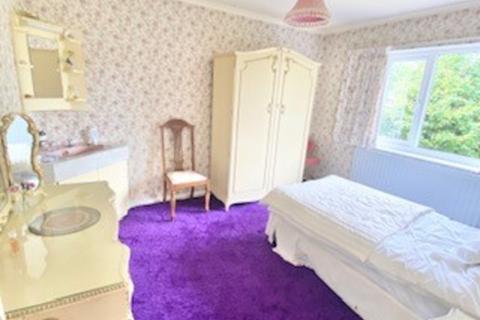 2 Ashleigh Drive, Beeford, Driffield, YO25 8AU
