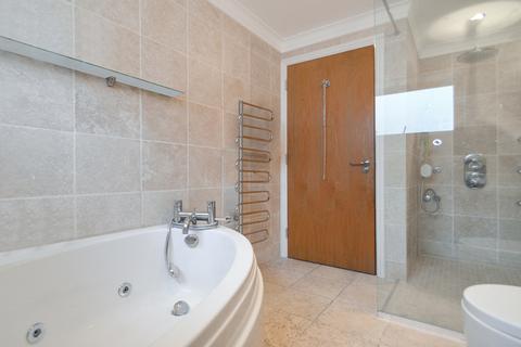 21 Ropemakers Fields, London, E14 8BX