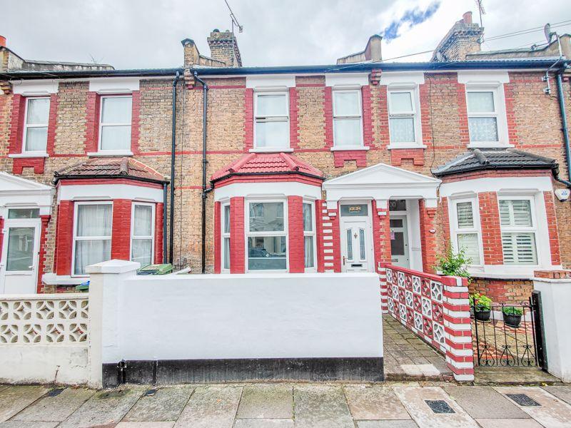 Benares Road, Plumstead 3 bed terraced house £1,500 pcm (£346 pw)
