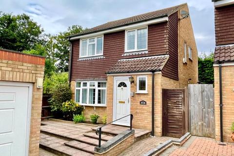 10g Iverhurst Close, Bexleyheath, DA6 8HY