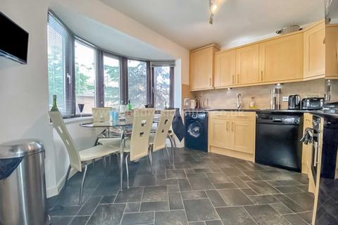 30 Caversham Avenue, Shoeburyness, Southend-on-sea, SS3 8TY