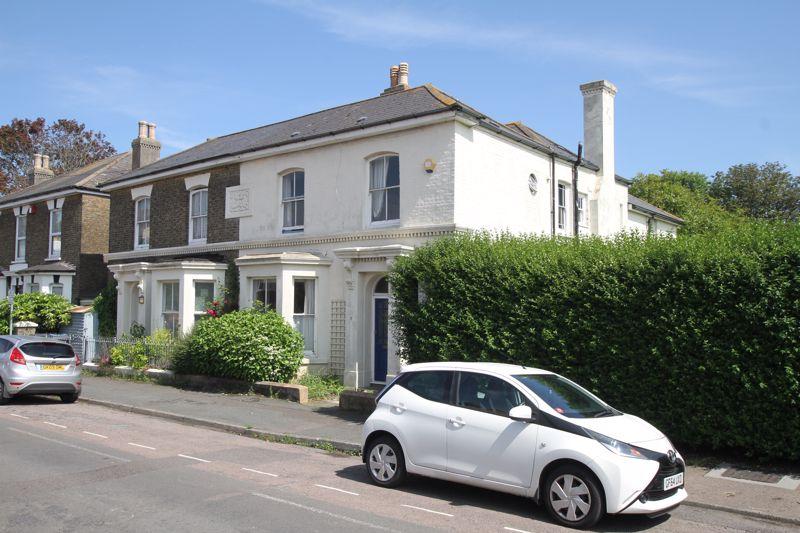 Deal 4 Bed Semi detached House 575 000 deal-4-bed-semi-detached-house-575-000