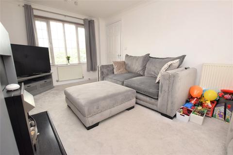 3 bedroom semi-detached house for sale - Ironstone Drive, Leeds, West Yorkshire