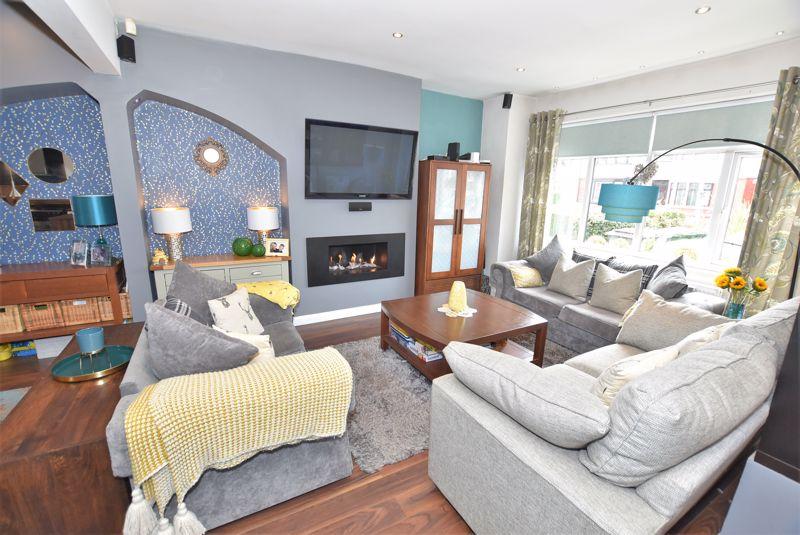 Rake Lane, Wallasey 3 bed semidetached house £259,950