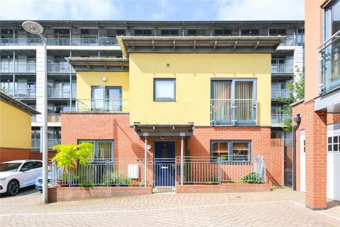 14 Midford Grove, Birmingham, B15 2DT