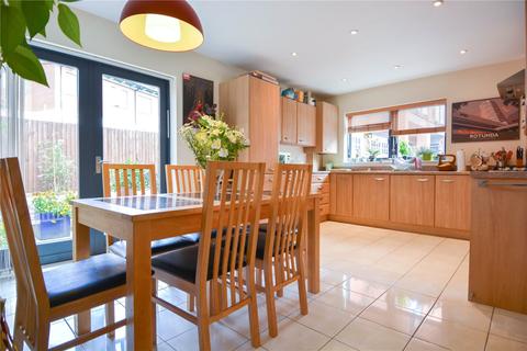 14 Midford Grove, Birmingham, B15 2DT