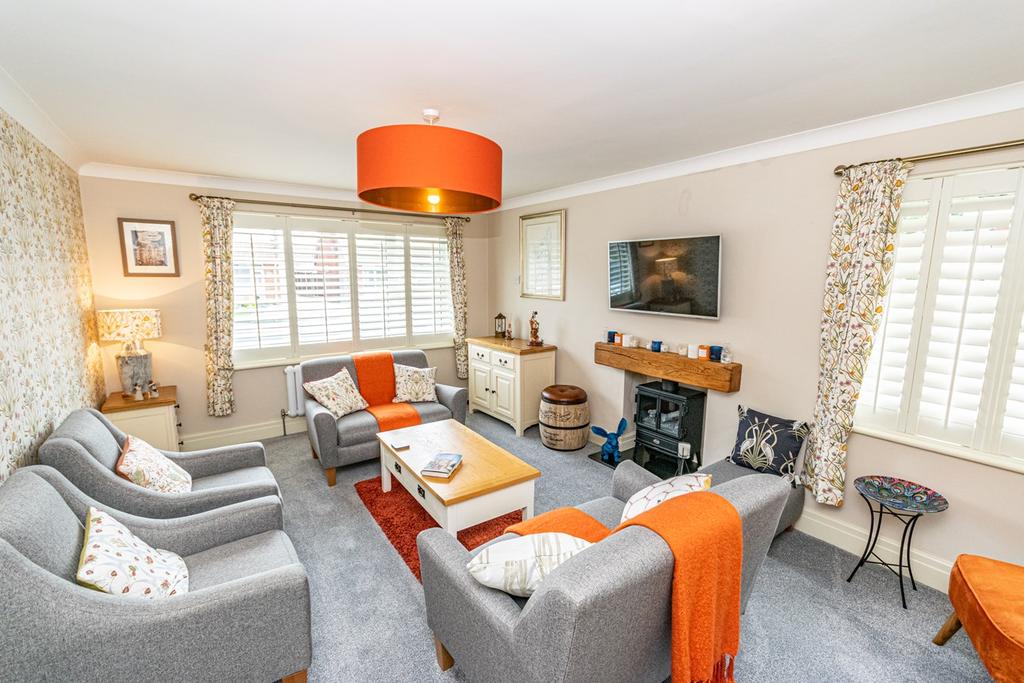 Forest Drive, Lytham, FY8 3 bed detached bungalow £375,000