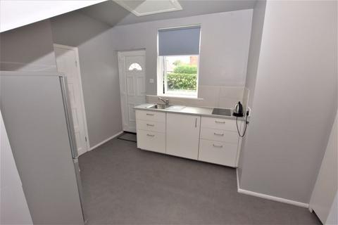 2 bedroom apartment for sale - Benton Road, High Heaton