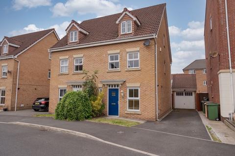 67 Abbeylea Drive, Westhoughton, Bolton, BL5 3ZD