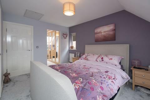67 Abbeylea Drive, Westhoughton, Bolton, BL5 3ZD