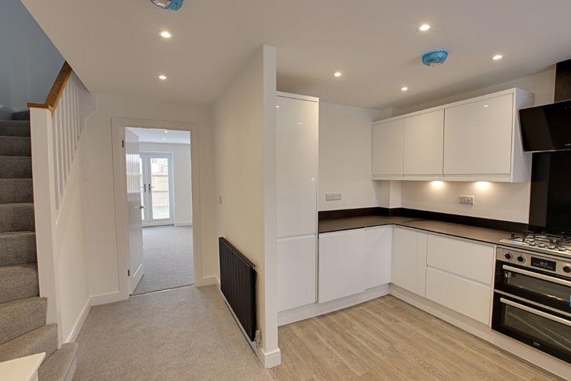 Chantry Gardens, Trowbridge 3 bed terraced house £260,000