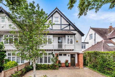 1 Hill Road, Carshalton, SM5 3RA