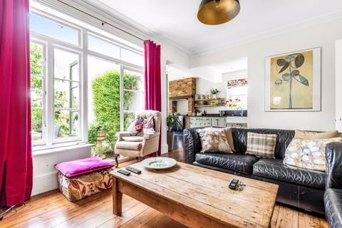 1 Hill Road, Carshalton, SM5 3RA
