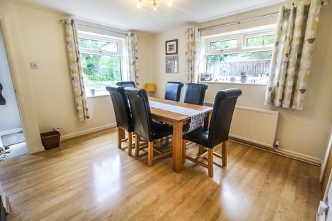 31 Heath Road, Southend, Reading, RG7 6HD