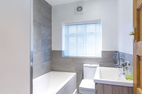 120 Ewell By Pass, Epsom, KT17 2PP