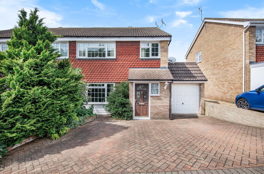 Greenbank Road, Watford WD17 4JL 3 bed semidetached house £510,000