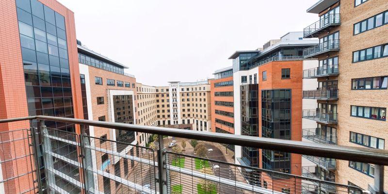 St. James Gate, Newcastle Upon Tyne 2 bed apartment for