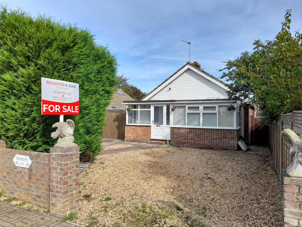 Elm Grove, Barnham 2 bed detached bungalow £375,000