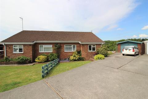 31 Bishopswood, Brackla, Bridgend, CF31 2LW
