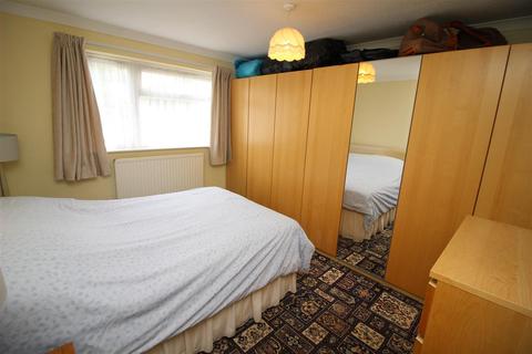 31 Bishopswood, Brackla, Bridgend, CF31 2LW
