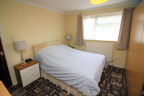 31 Bishopswood, Brackla, Bridgend, CF31 2LW