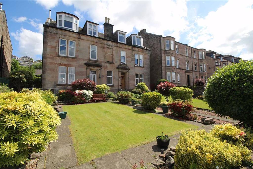 Manor Crescent, Gourock 2 bed flat £145,000