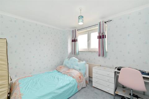 50 Capstan Square, London, E14 3EU