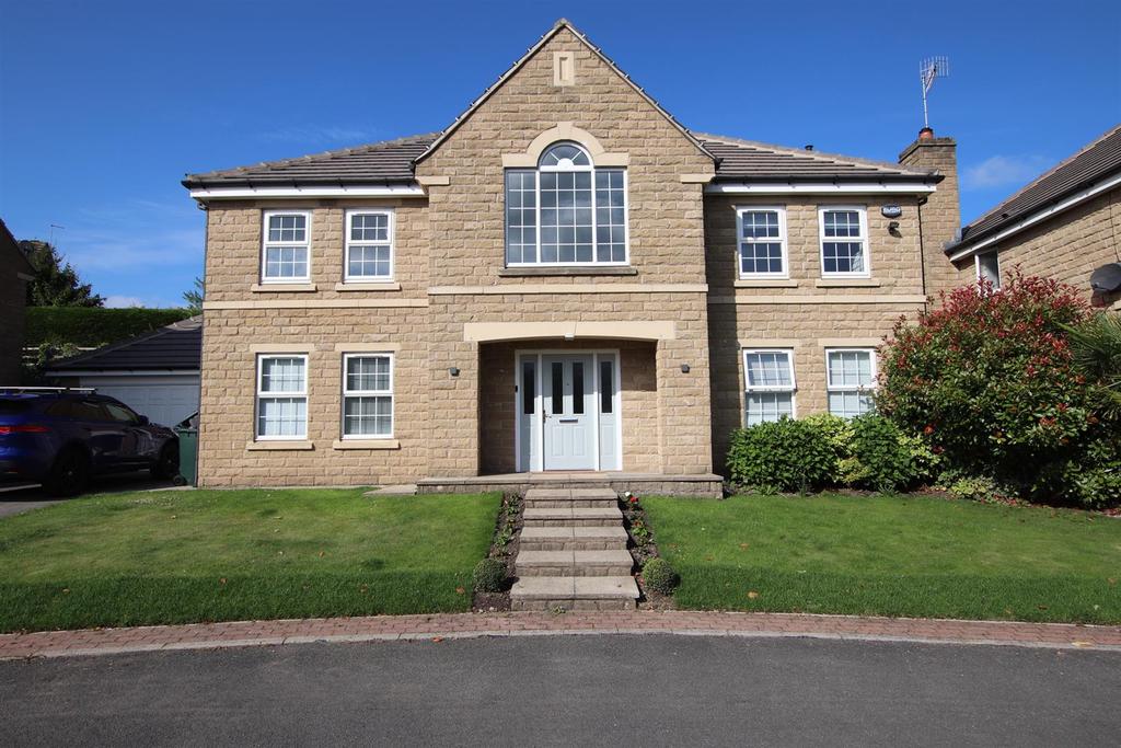 Overland Crescent, Apperley Bridge 4 bed detached house £695,000