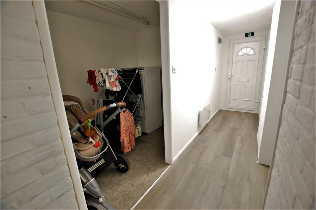 Annexe Entrance Hall