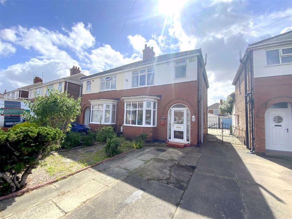 Campden Crescent, Cleethorpes, North... 3 bed semidetached house £