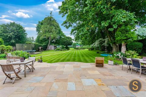 47 Chipperfield Road, Bovingdon, Hemel Hempstead, HP3 0JW