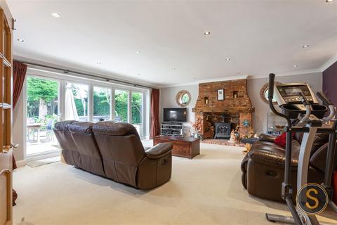 47 Chipperfield Road, Bovingdon, Hemel Hempstead, HP3 0JW