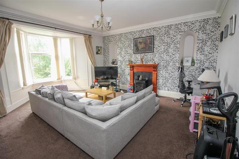 2 Langlands Road, Hawick, TD9 7EF