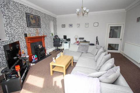 2 Langlands Road, Hawick, TD9 7EF
