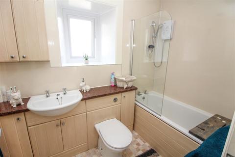 2 Langlands Road, Hawick, TD9 7EF
