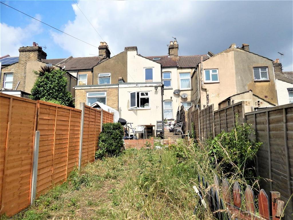 Gordon Road, Chatham 3 bed terraced house £210,000