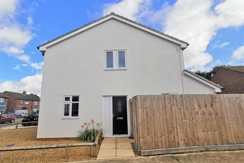 27b Heath View, Leiston, IP16 4JW