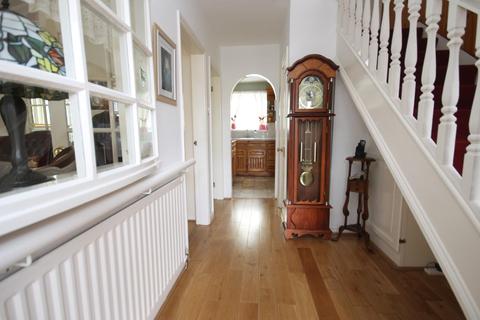 12 Captain Cooks Crescent, Marton In Cleveland, Middlesbrough, TS7 8NN
