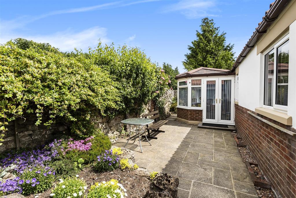 3, Sycamore Grove, Sherburn, Malton, North Yorkshire YO17 8PX 2 bed