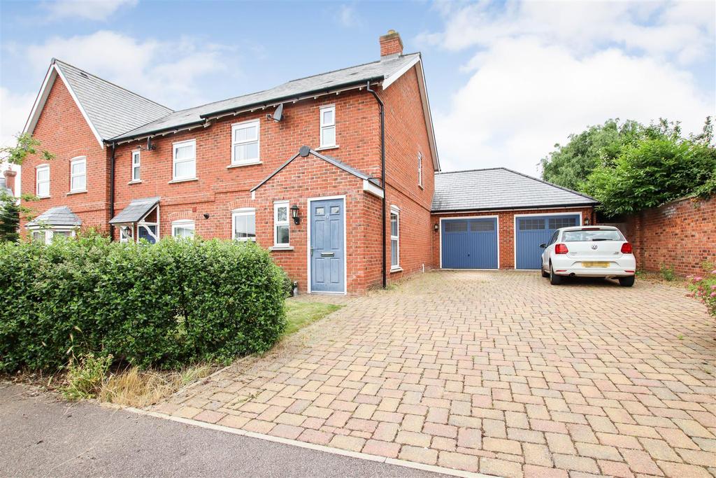 Aylesford Way, Stapleford, Cambridge 2 bed semidetached house £1,450